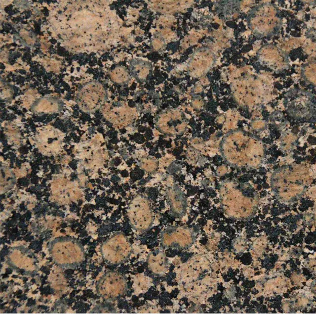 BALTIC BROWN Granitas — natūralus akmuo